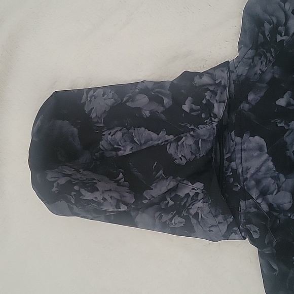 Road Runner Sports Running Jacket Size Small - Picture 4 of 8